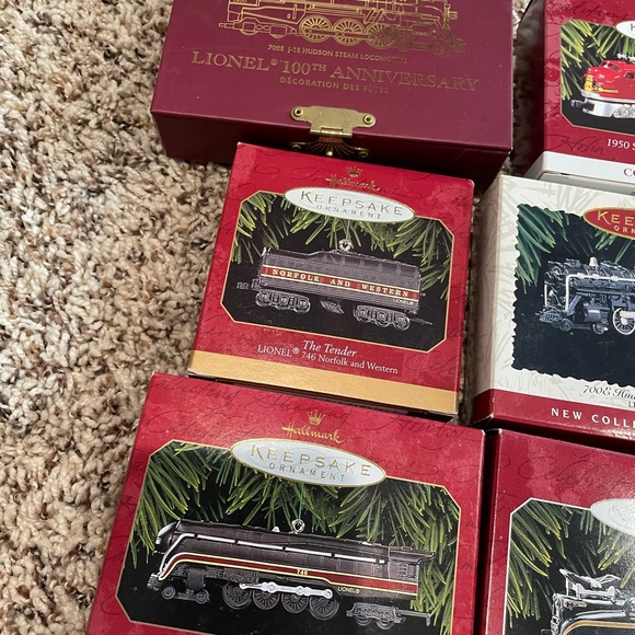 NWT hallmark train ornaments - Picture 4 of 12